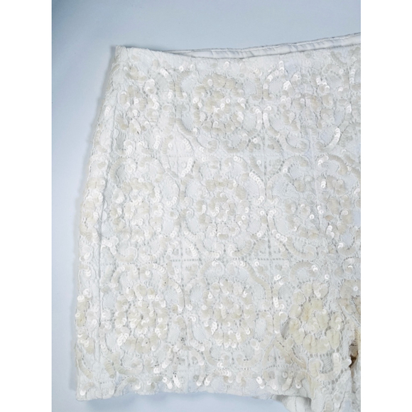 Women's Edition Express White Sequins Lace Fashion Shorts Size 6 - Picture 3 of 7